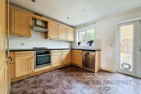 undefined, Burford Road, Worcester Park KT4