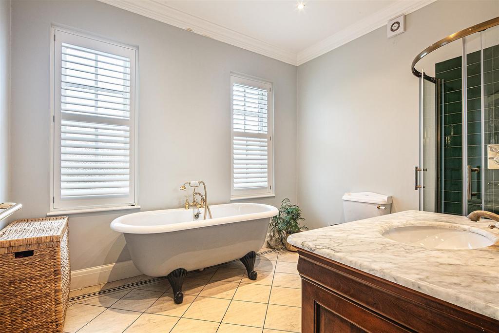 Family bathroom