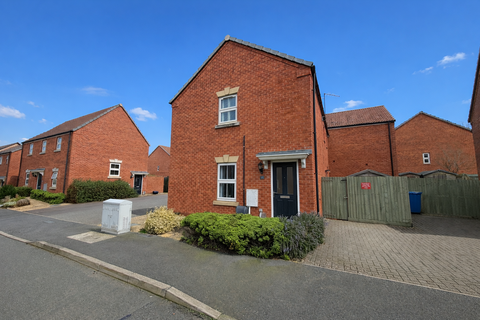 2 bedroom maisonette to rent, Pryor Road, Kettering NN15