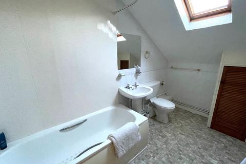 undefined, Lliwedd, 2 Cefn Cwmwd Cottages, Rhostrehwfa, Llangefni, Ynys Môn