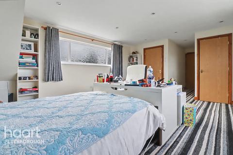 undefined, Elton Road, Stibbington