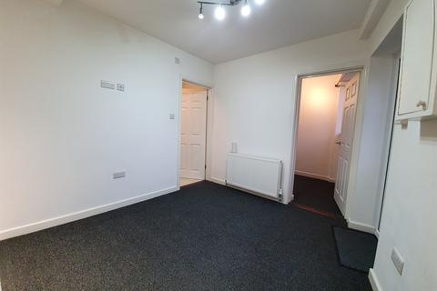 1 bedroom ground floor flat for sale, Cleveland Road, Gosport