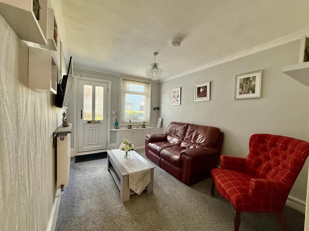 Sitting Room: