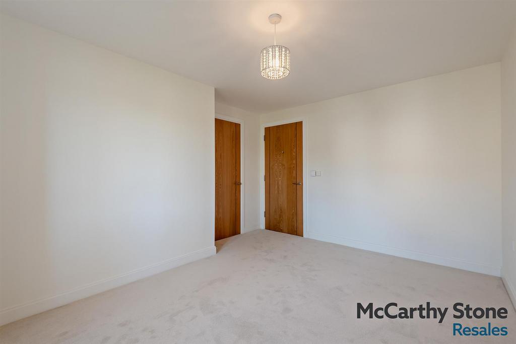 8681262-interior10-800.jpg