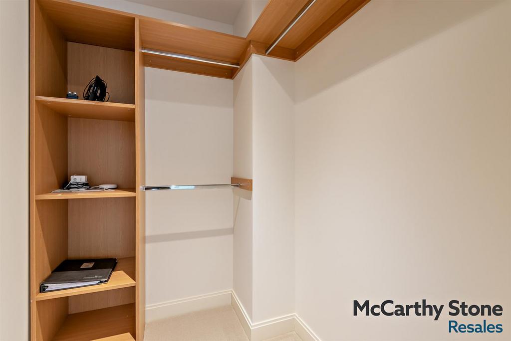 8681262-interior11-800.jpg