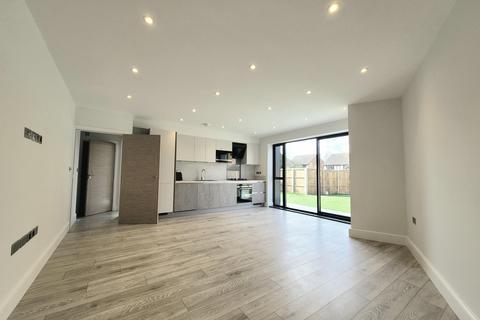 2 bedroom apartment to rent, Oxhey Road, WATFORD
