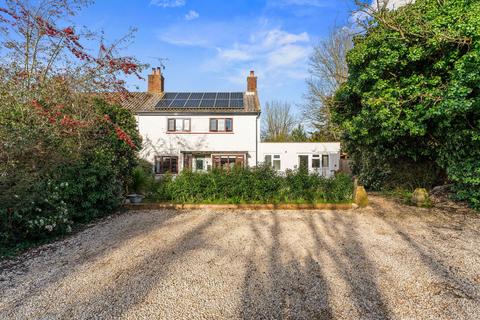 undefined, Salisbury Road, Salisbury SP3
