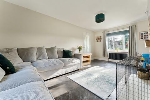undefined, Salisbury Road, Salisbury SP3