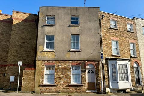 6 bedroom terraced house for sale, Charlotte Square, Margate CT9