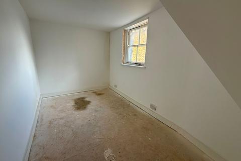 6 bedroom terraced house for sale, Charlotte Square, Margate CT9