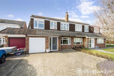 Beech Close, Whitenap, Romsey, Hampshire