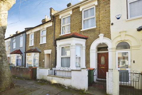 Oakfield Road, London