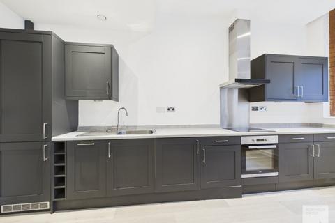 2 bedroom apartment to rent, Flat 3 :: Gramercy House