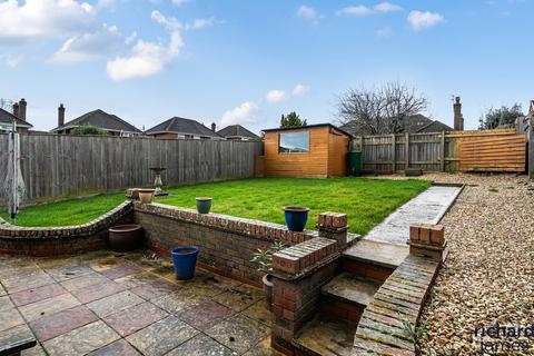 undefined, Banbury Close, Lawn, Swindon, SN3