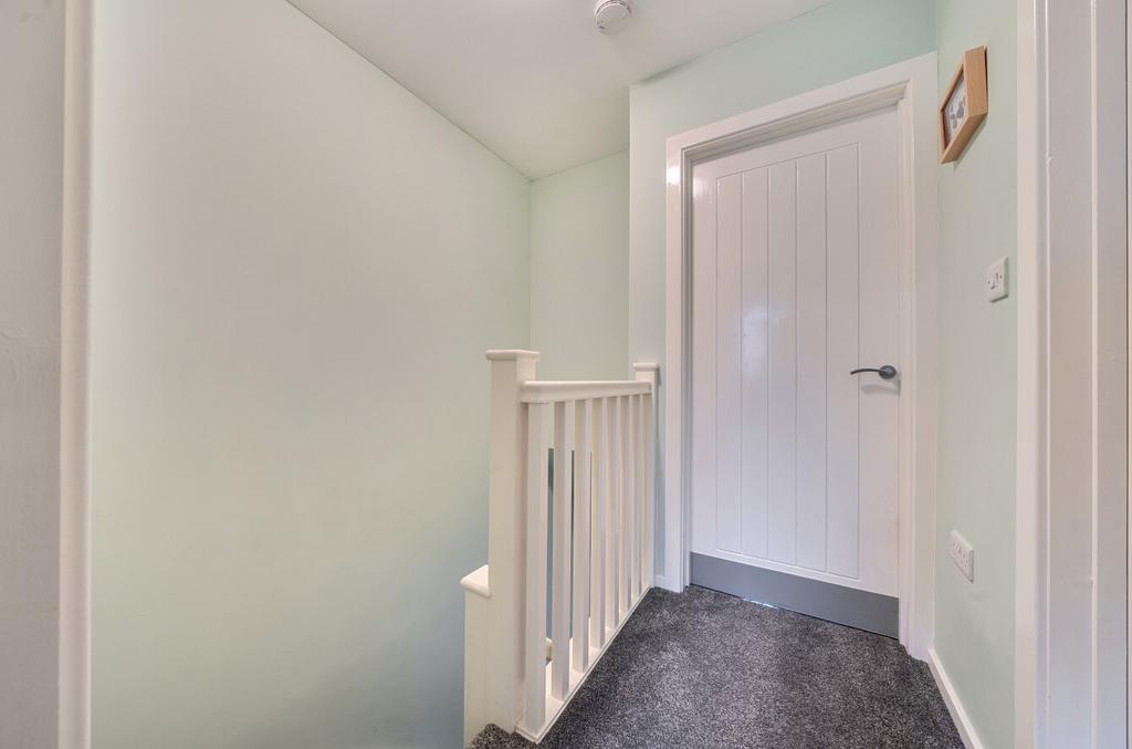 1422216-5-69a5942...