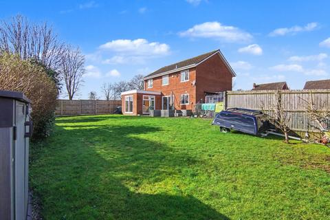 4 bedroom detached house for sale, Shenstone Drive, Balsall Common, CV7