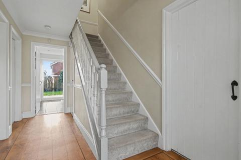 4 bedroom detached house for sale, Shenstone Drive, Balsall Common, CV7