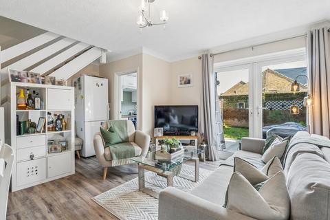 undefined, Leas Drive, Iver SL0