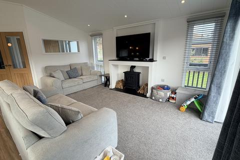 3 bedroom lodge for sale, Mains of Taymouth, Kenmore PH15