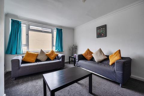 2 bedroom terraced house for sale, St. James's Park, Somerset BA1