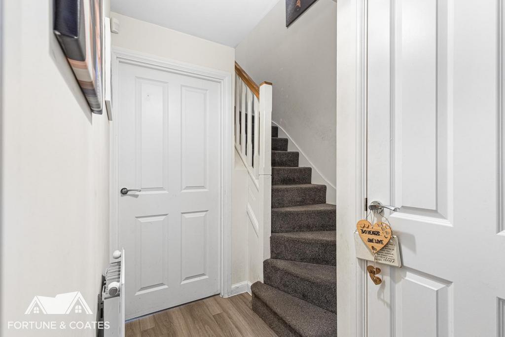 Blackthorn Drive 20.jpg