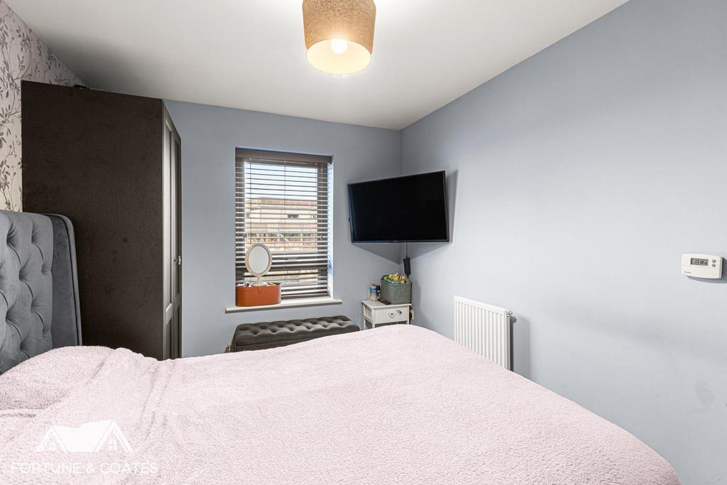 Blackthorn Drive 2.jpg