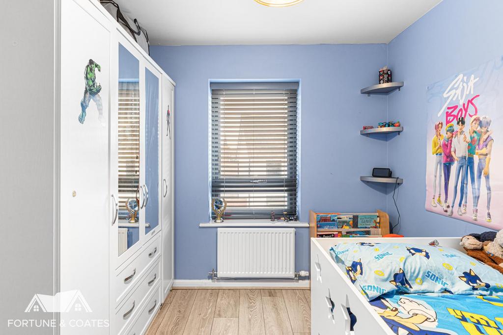 Blackthorn Drive 10.jpg