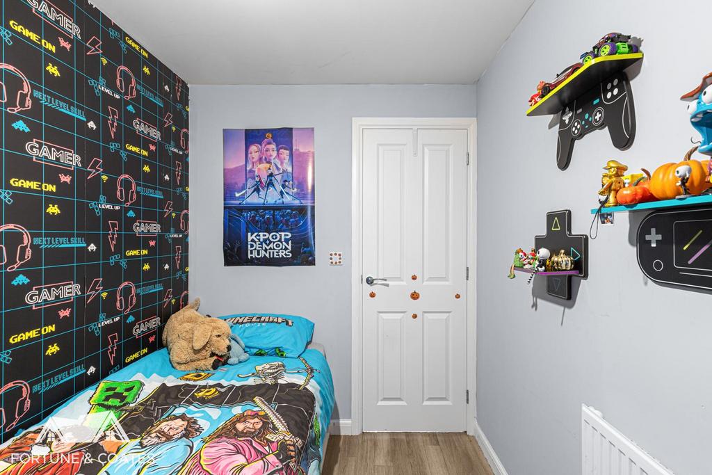 Blackthorn Drive 14.jpg