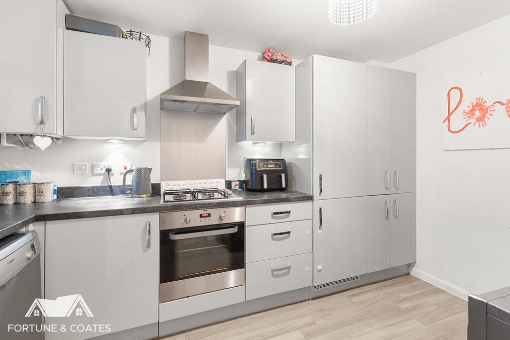 Blackthorn Drive 22.jpg