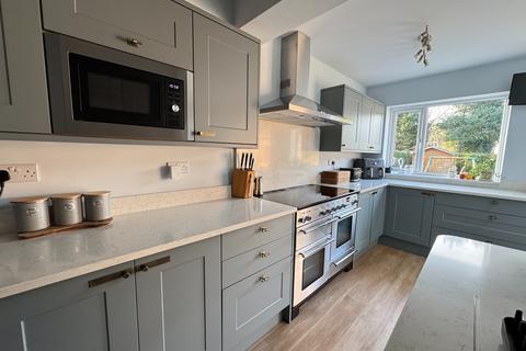 undefined, Church Road, Stretton, Burton-on-Trent, DE13