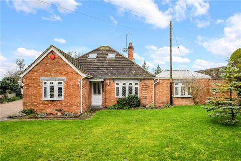 3 bedroom bungalow for sale, Coolham Road, Brooks Green