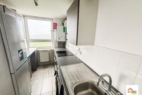 1 bedroom flat to rent, Nicholls Field, Harlow