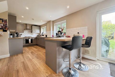 4 bedroom semi-detached house for sale, Betjeman Walk, Yateley, Hampshire
