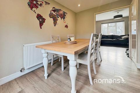 4 bedroom semi-detached house for sale, Betjeman Walk, Yateley, Hampshire