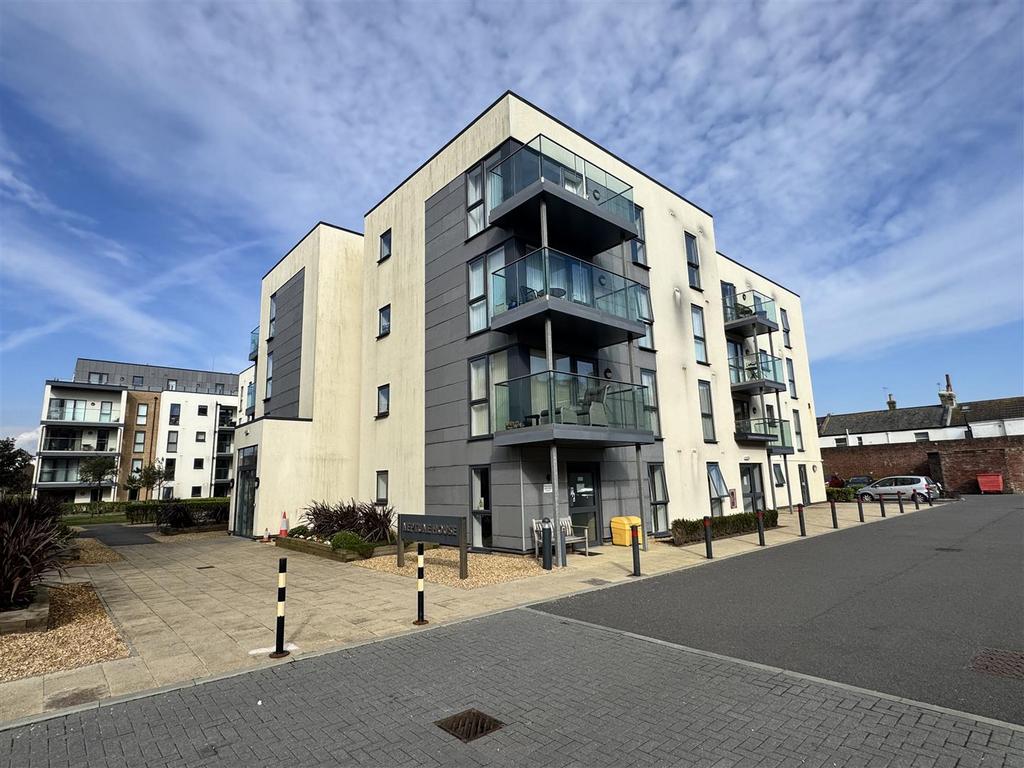 For Sale by Aspire Residential   Heene Road