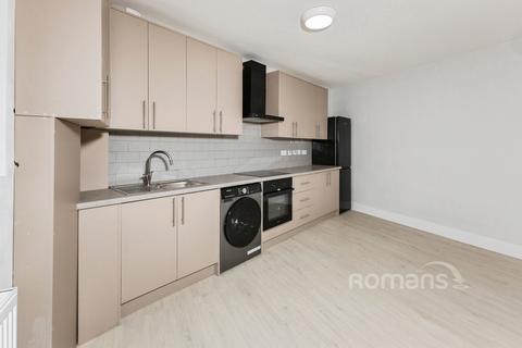 2 bedroom flat to rent, Boult Street, Reading, Berkshire, RG1