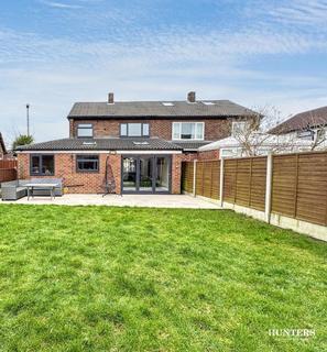 4 bedroom semi-detached house for sale, Ennerdale Road, Dewsbury, West Yorkshire