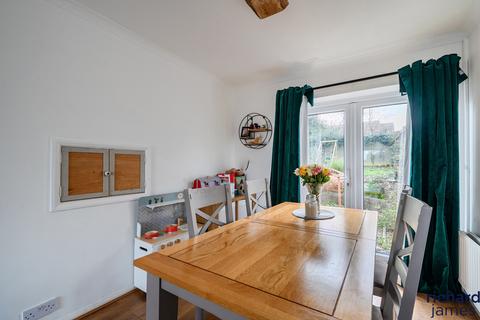 undefined, Newland Road, Moredon, Swindon, SN25