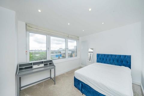 2 bedroom flat to rent, St. Johns Wood Road, London NW8