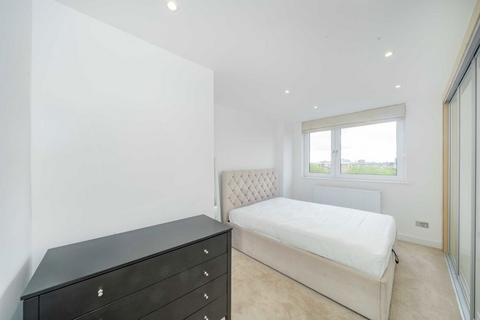 2 bedroom flat to rent, St. Johns Wood Road, London NW8