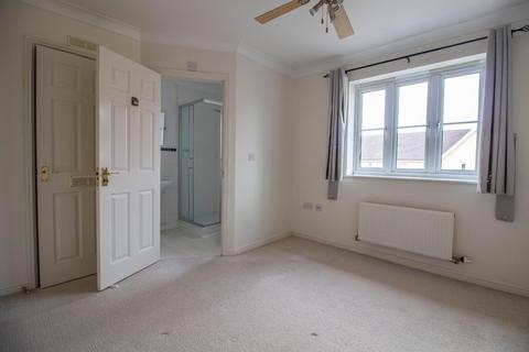 2 bedroom terraced house to rent, Clare Drive, Caldecote, Cambridge