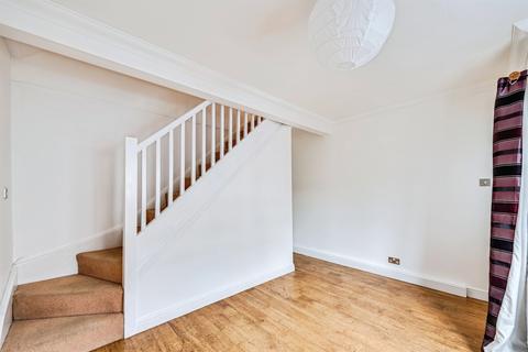 3 bedroom terraced house for sale, Deburgh Street, Swindon