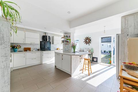 5 bedroom house for sale, Moorland Road, South Ward