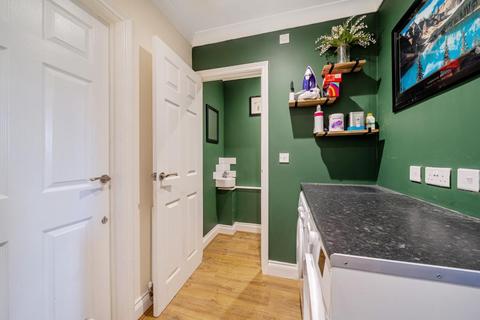 4 bedroom semi-detached house for sale, Alexander Road,  Thatcham,  RG19