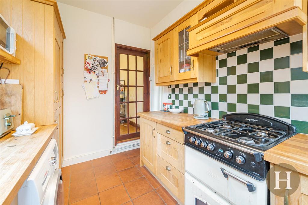 Hadleigh Estate Agents-12.jpg