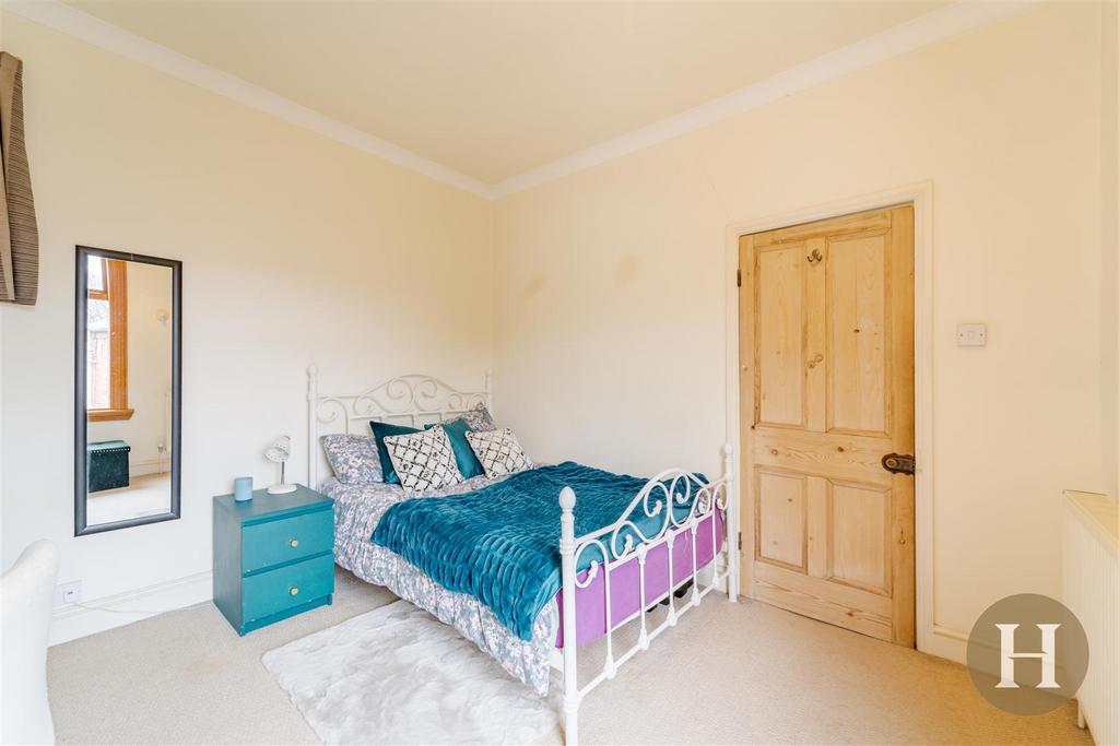 Hadleigh Estate Agents-21.jpg