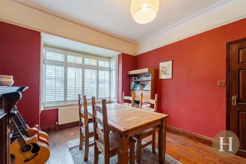 3 bedroom terraced house for sale, Station Road, Harborne, Birmingham, B17