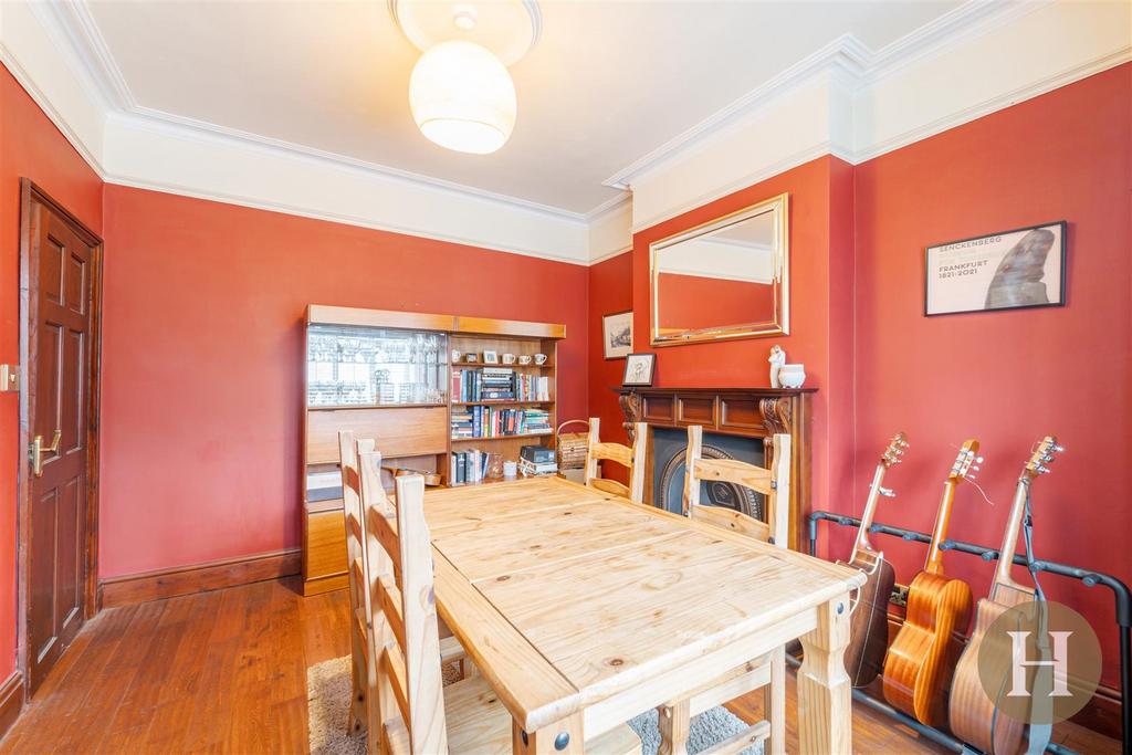 Hadleigh Estate Agents-3.jpg