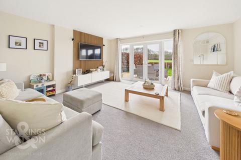 3 bedroom semi-detached house for sale, The Street, Ashwellthorpe, Norwich