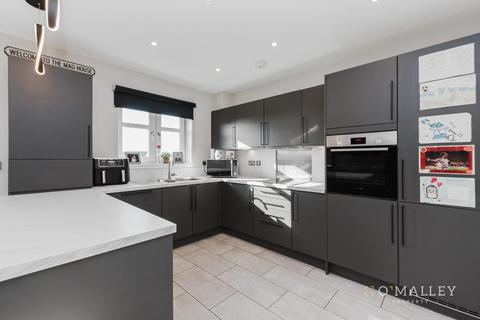 undefined, Jardine Avenue, Falkirk